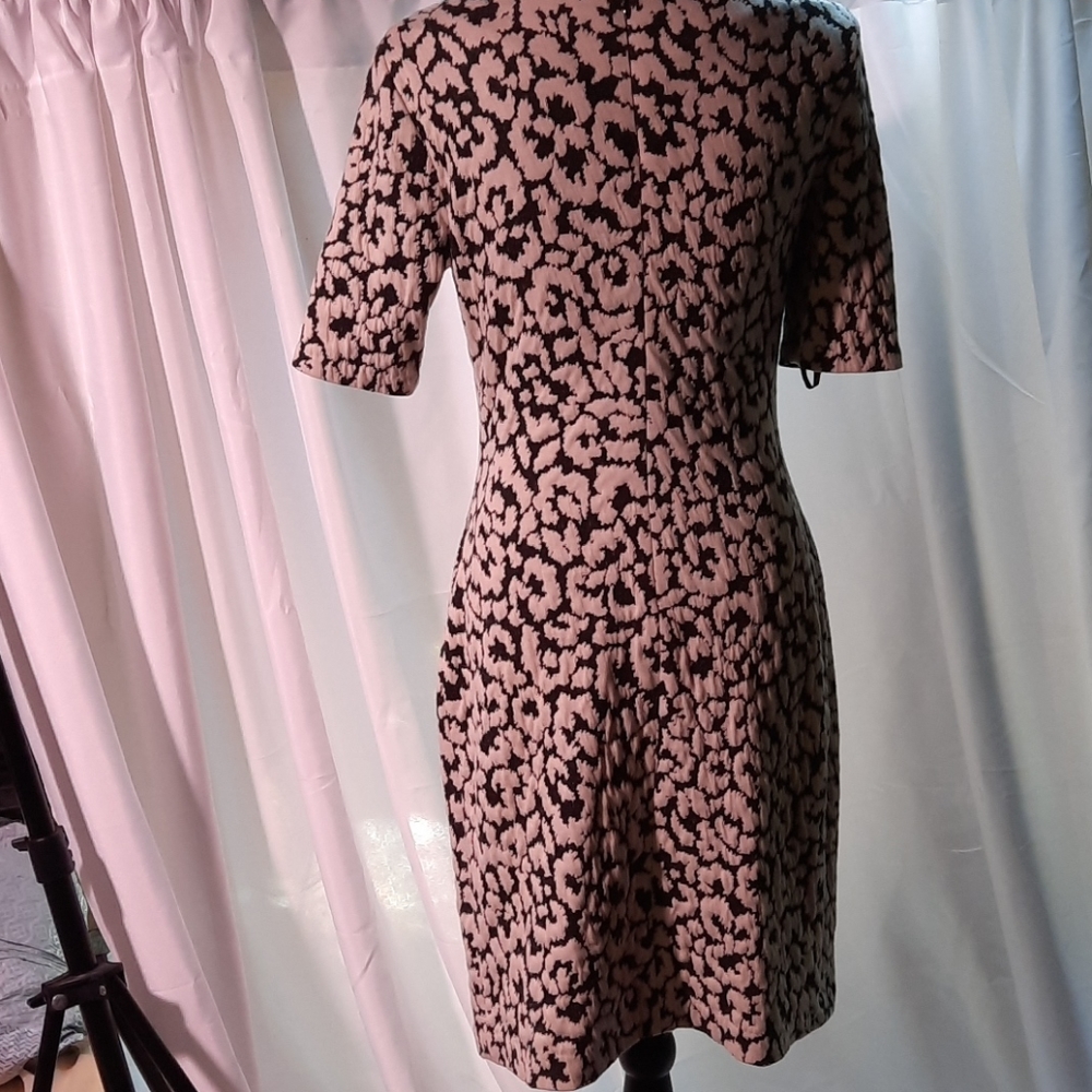 Dress - Picture 4 of 7